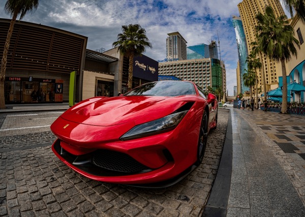 10 Vital Tips for Leasing a Ferrari in Dubai with tourferrari.com